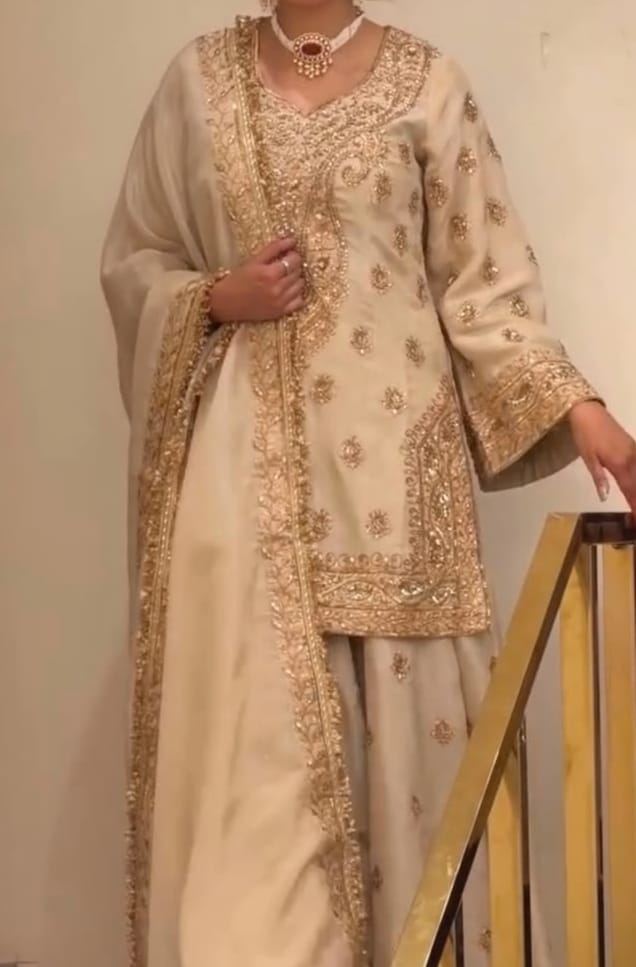 Designer Chinon Silk Set