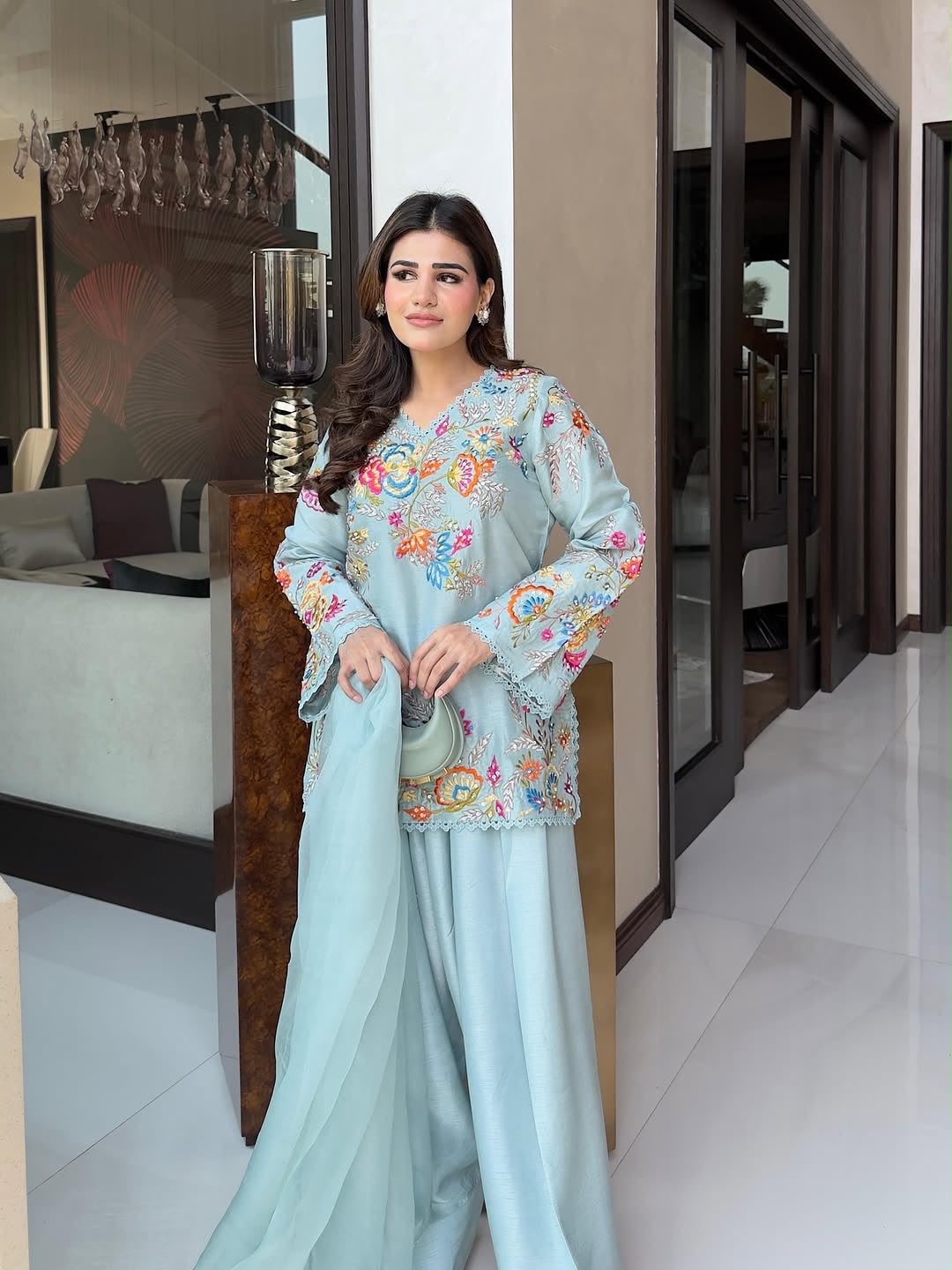 Designer Embroidered Farsi Salwar Suit Set