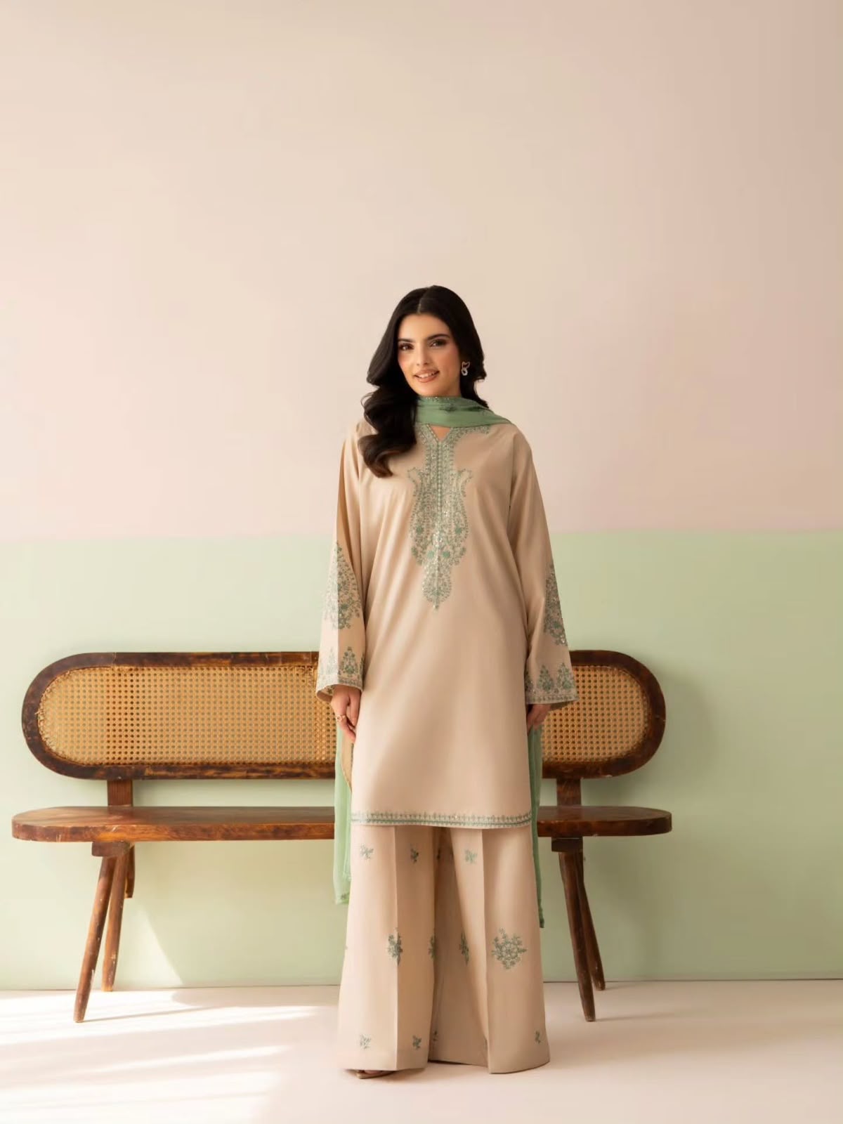 Elegant Roman Silk Suit Set