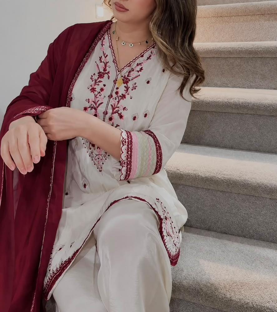 Stylish 3-Piece Farshi Suit Set