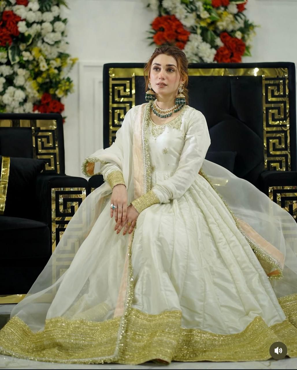 Chinon Silk Designer Gown Set