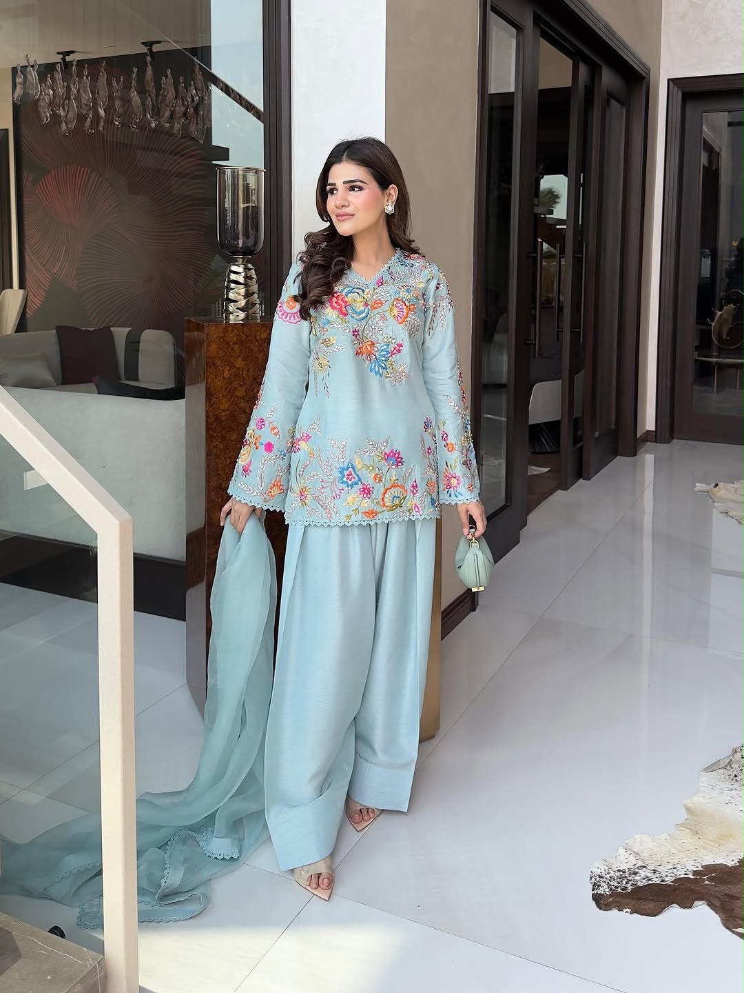 Designer Embroidered Farsi Salwar Suit Set