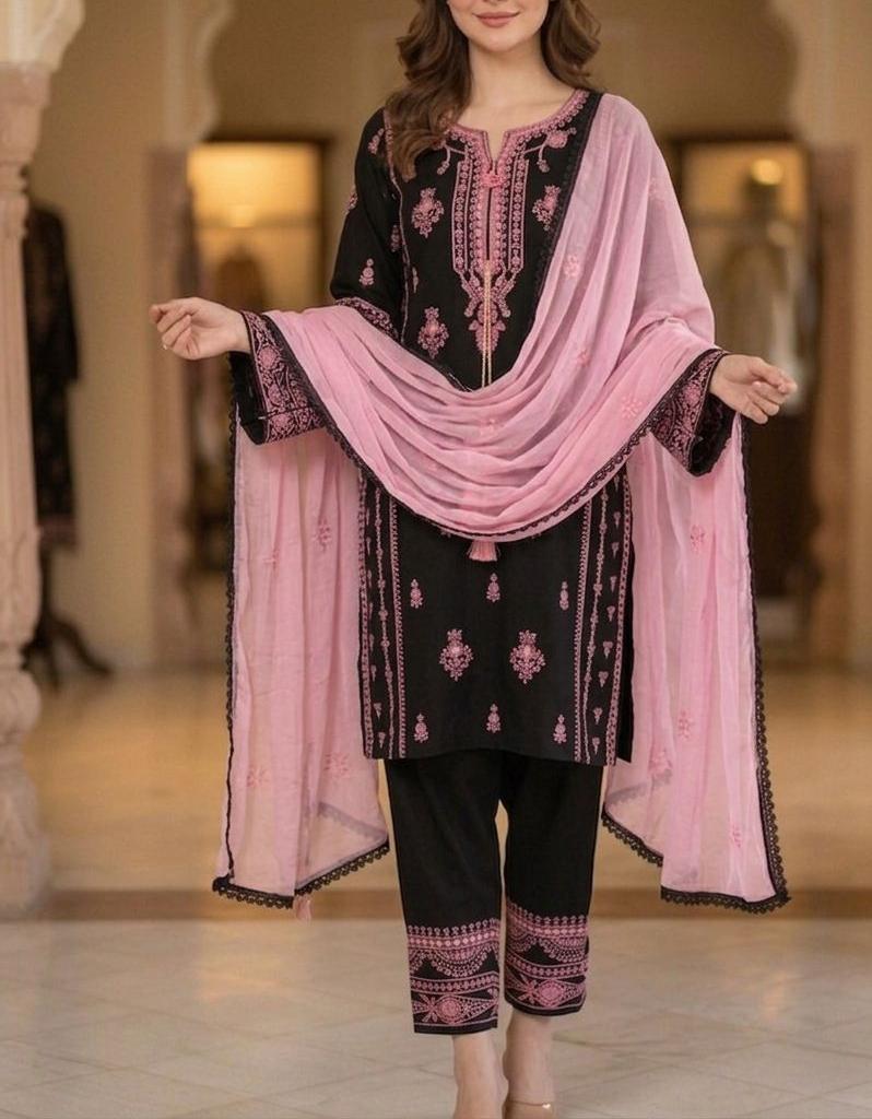 Designer Pakistani Suit