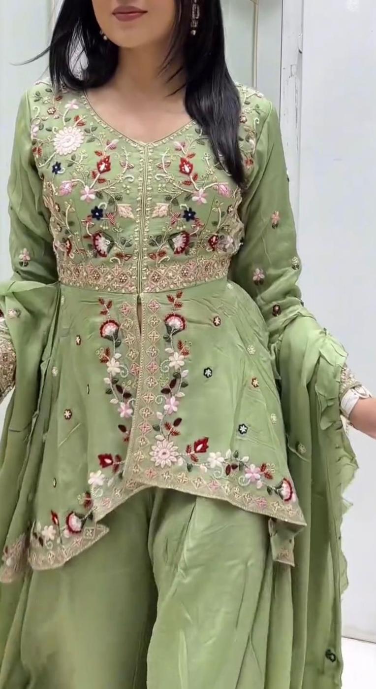 Graceful Festive Wear