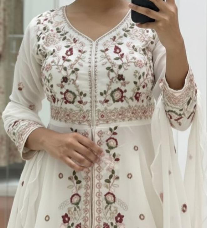 Graceful Festive Wear