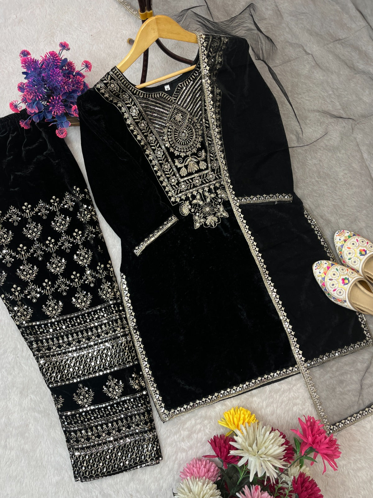 Designer Cozy & Comfortable Velvet Suit Set