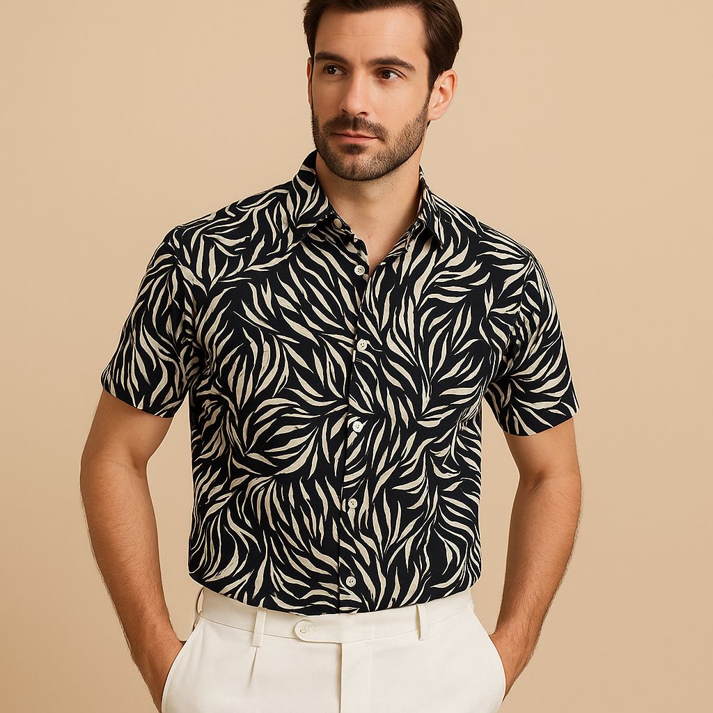 Monochrome Leaf Print