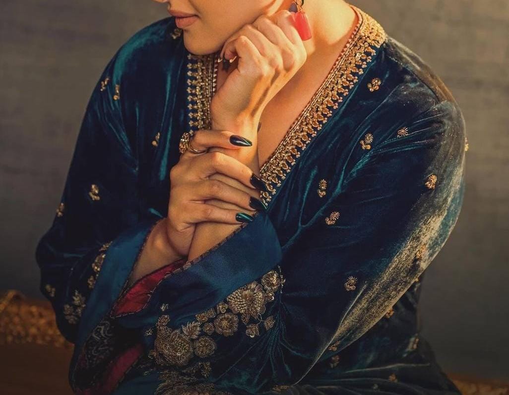 Designer Embroidered Velvet Suit Set