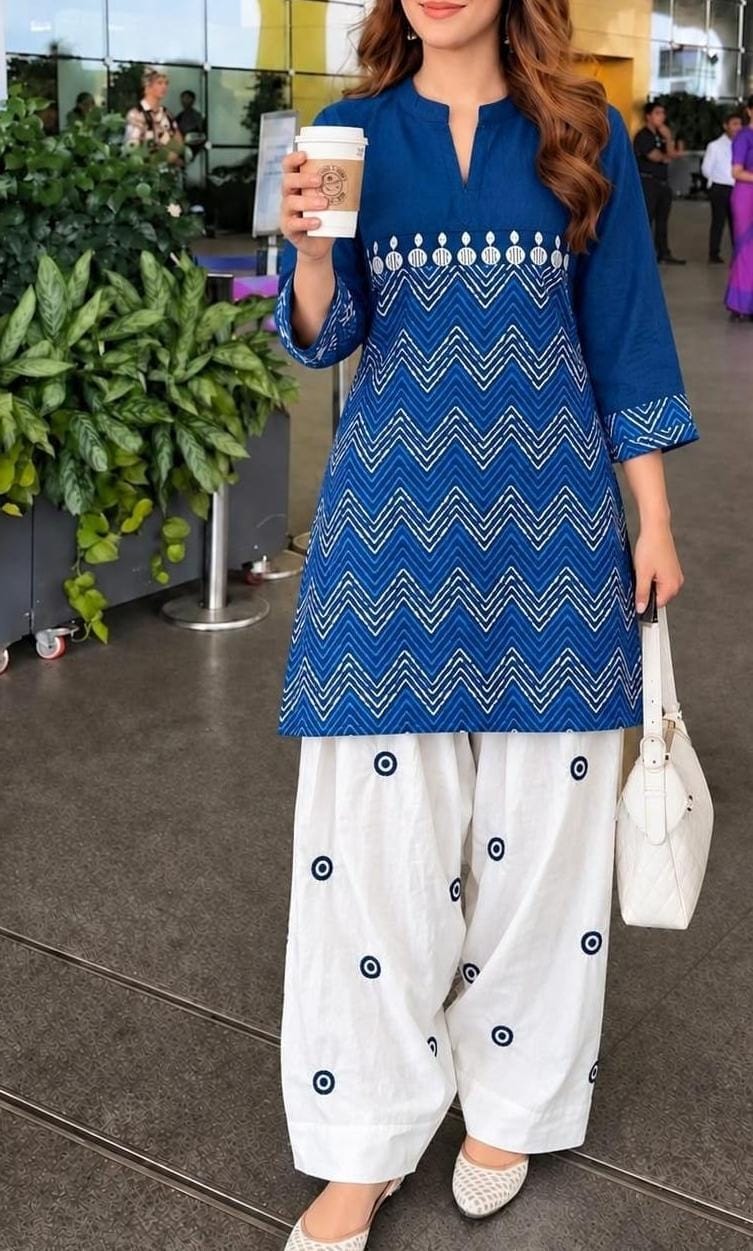 Trending Airport Look in Farshi Salwar