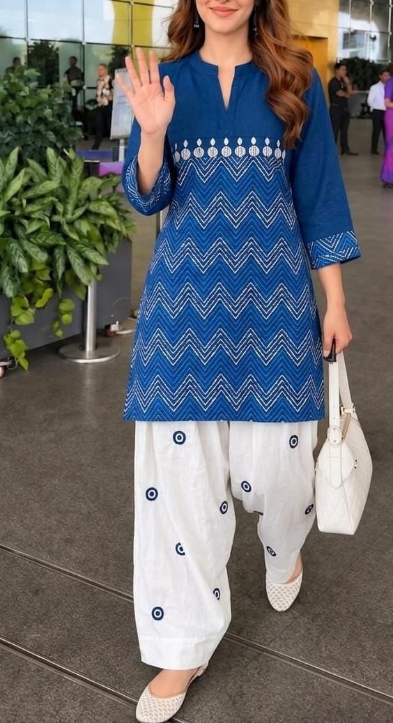 Trending Airport Look in Farshi Salwar